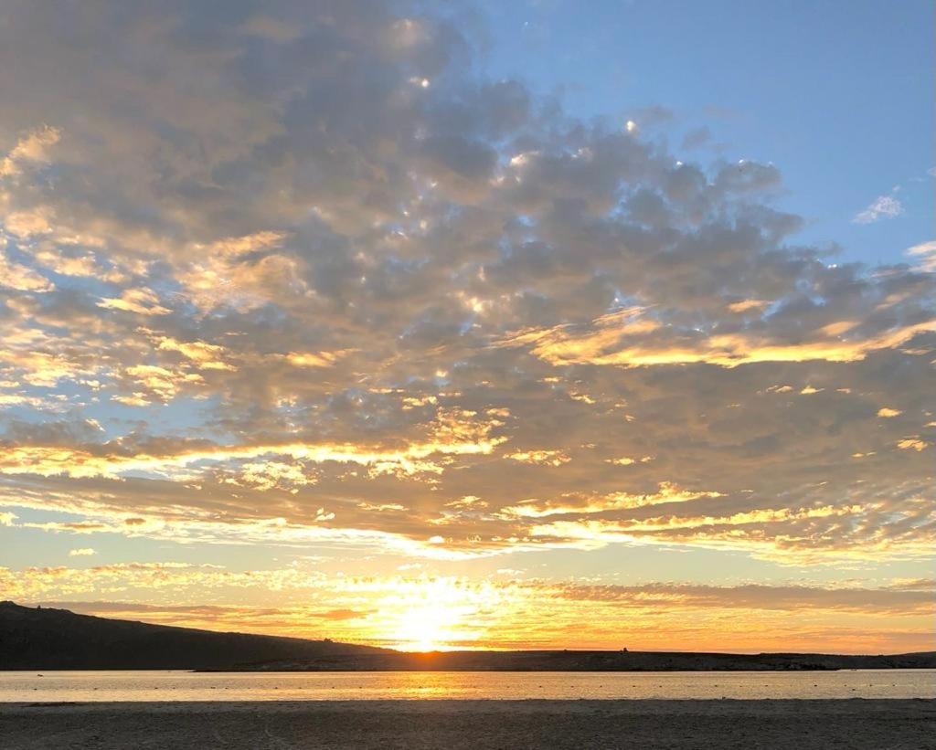 Views At 69 B&B Langebaan Kültér fotó